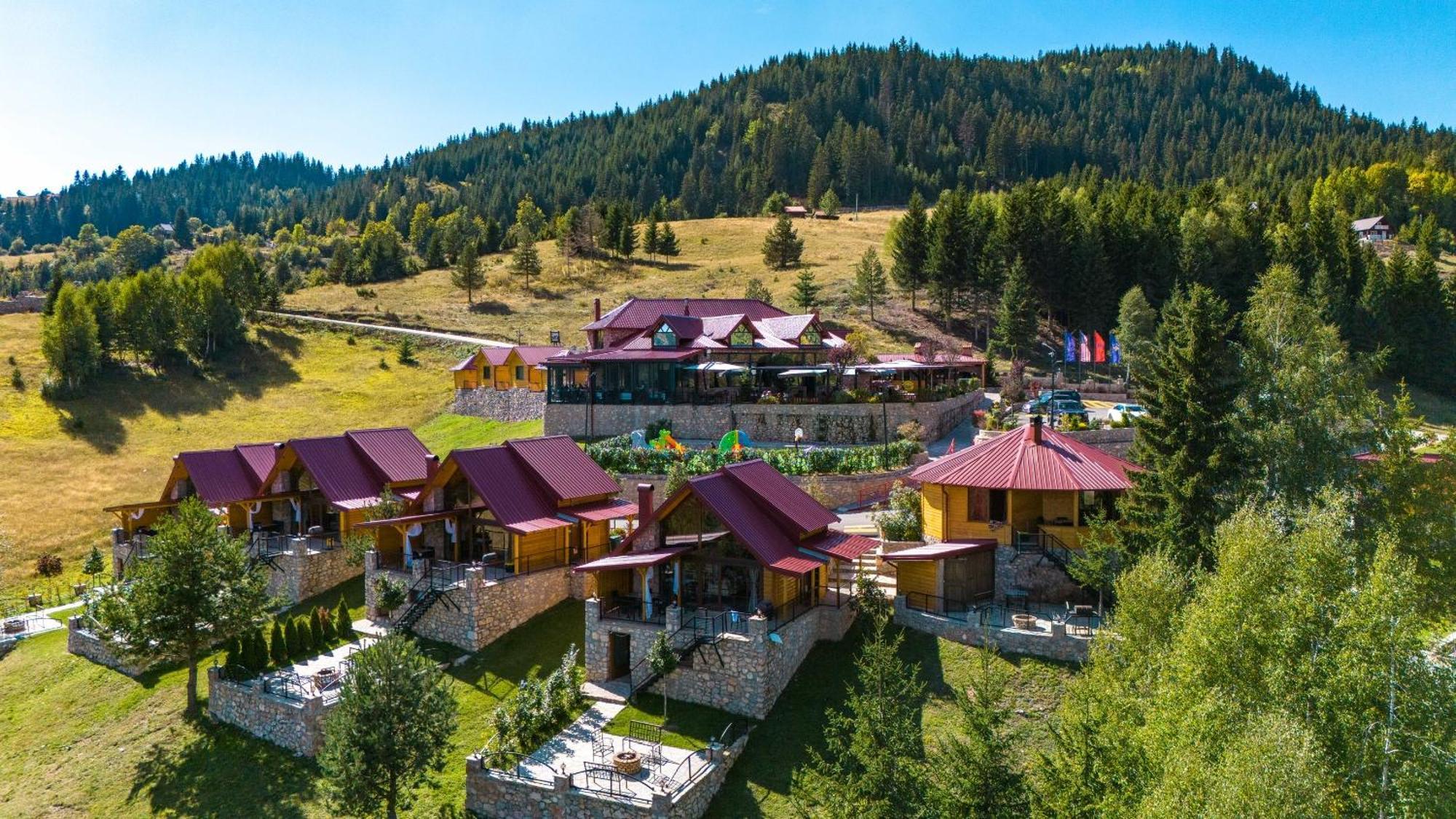 Malesia Eko Resort Peć Exterior foto